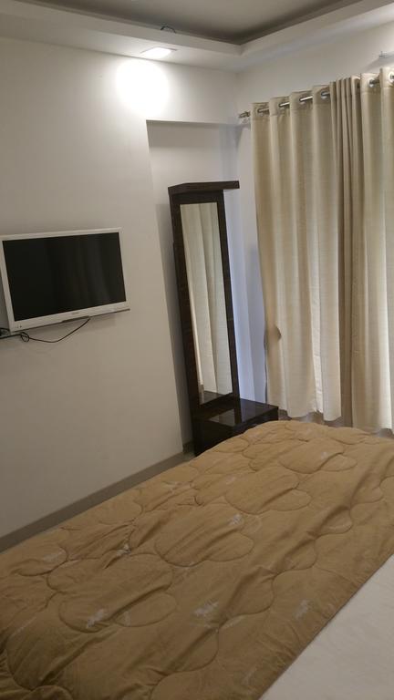 Arista Service Apartments Andheri Bombaj Exteriér fotografie